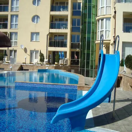 Vechna R 18 Sunny Lägenhet Slăntjev Brjag